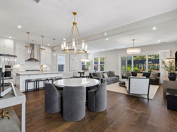 5th image of 12 Foggy Bluff Rd