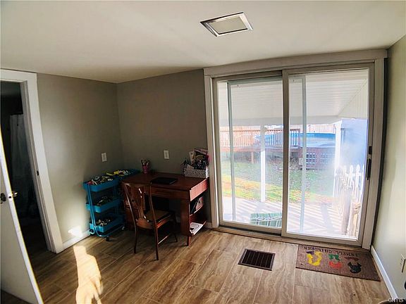 3rd image of 25 Mildred Ave