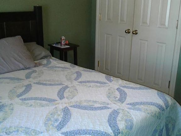 4th image of 153 Swiss Stone Way E