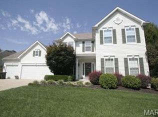 2143 Wildwood Meadows Ct, Chesterfield, MO 63005