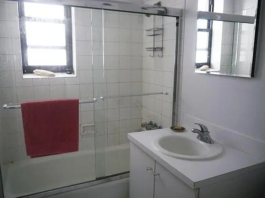 Rented by Keller Williams NYC | media 5