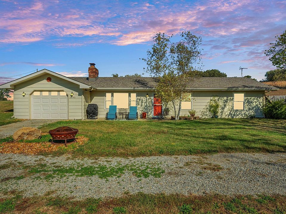 1st image of 2692 Trego Dr