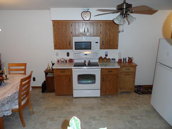 5th image of 230 S 15th Ave