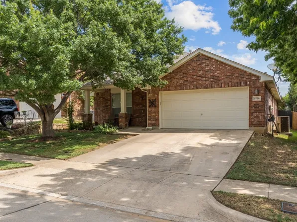 5720 Calf Creek Dr, Fort Worth, TX 76179