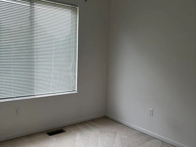 4171 Inglewood Dr — Photo 17