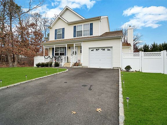 2nd image of 9 Evergreen Ave