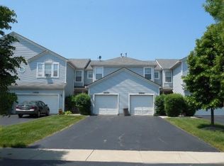 16534 S Windsor Ln, Lockport, IL 60441
