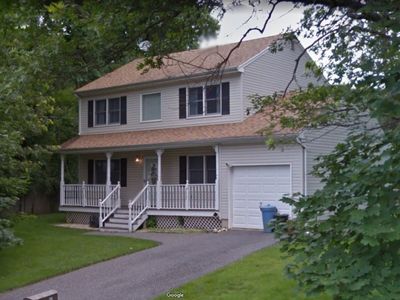 102 Robert Ct, Port Jefferson Station, NY, 11776