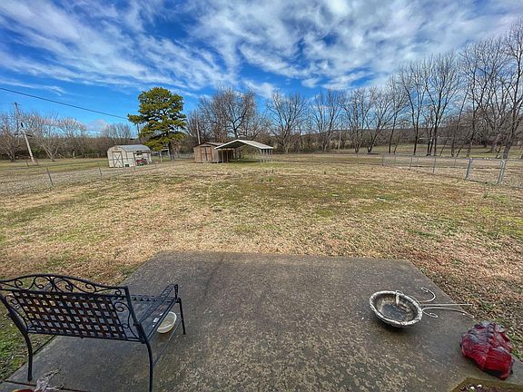2nd image of 4631 Iris Ave