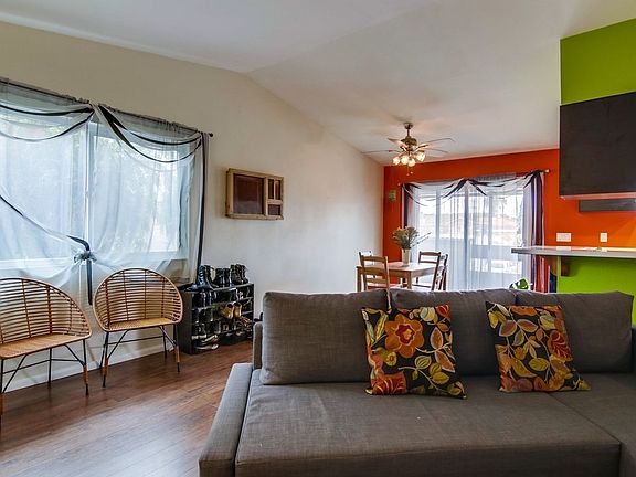 3rd image of 4129 Highland Ave Unit 4