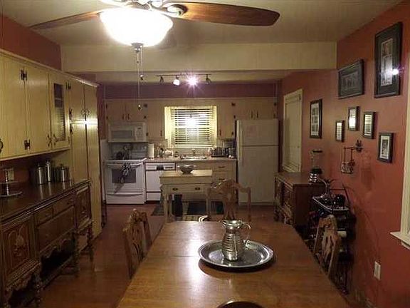5th image of 2728 Van Buren Dr