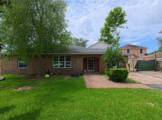 8709 Varner Rd, Houston, TX 77080
