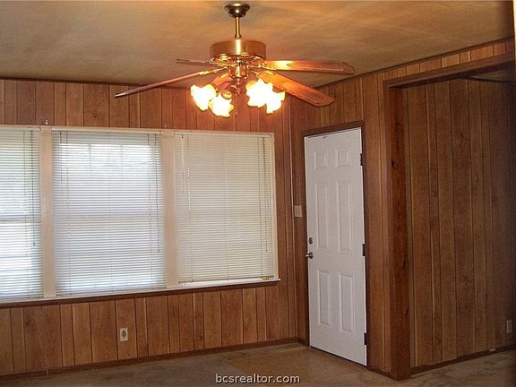 4th image of 509 E McNair St
