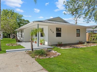 215 Bradbury Ave, Oak Hill, FL, 32759