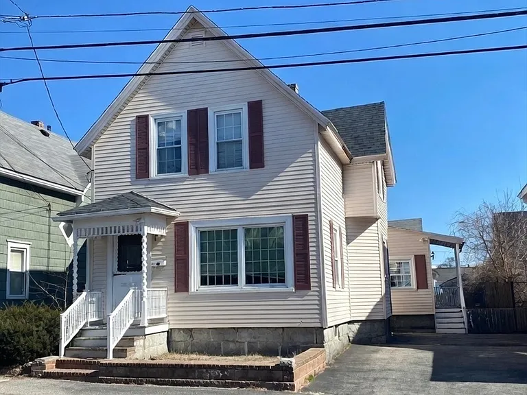 211 Mount Hope St — Photo 1