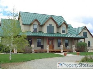 8905 Woodland Rd, Longmont, CO 80503