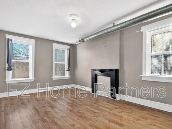 3005 S Compton Ave, Saint Louis, MO 63118