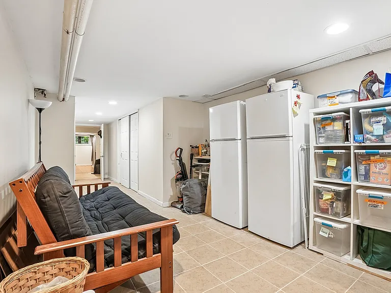 4646 Hazel Ave — Photo 39