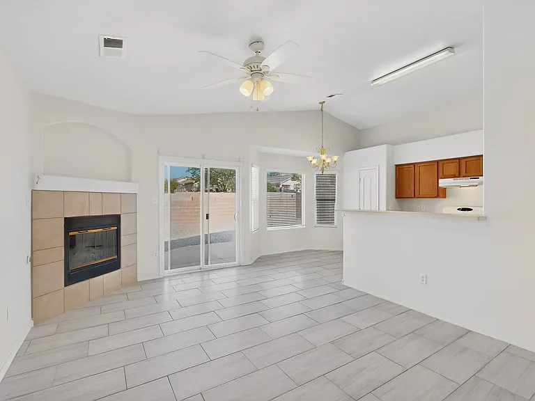 3305 Tin Cup Rd NE — Photo 7