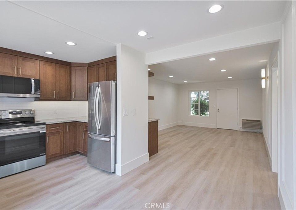 1st image of 229 Springview