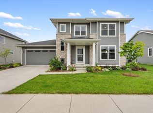 7115 Reston Heights Dr, Madison, WI 53718