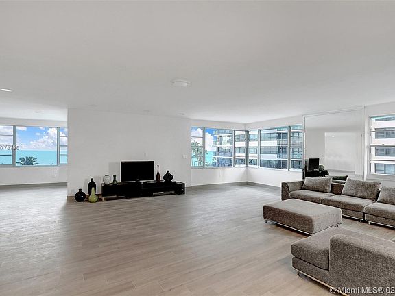 Home For Sale In Imperial House