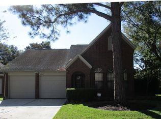 1702 Briarmoor Ct, Houston, TX 77062