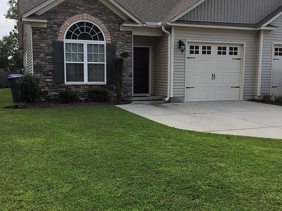 2nd image of 3325 Ellsworth Dr #B