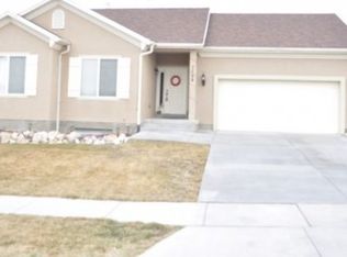 7798 N Rose St, Eagle Mountain, UT 84005