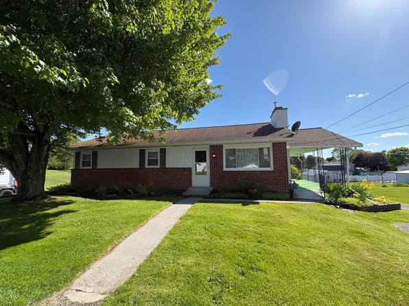 470 Baker St, Lewisburg, WV 24901