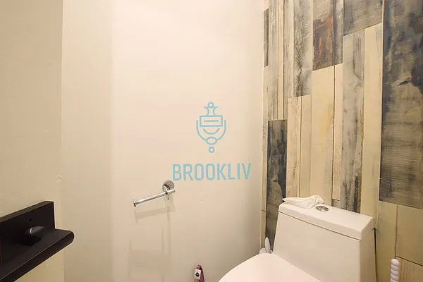 Rented by null | media 70