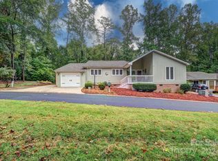 12 Old Stage Trl, Lake Wylie, SC 29710