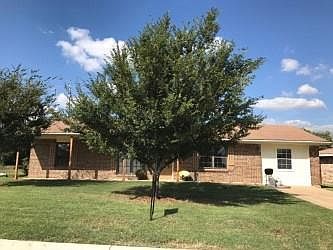 1st image of 1535 El Camino Cir