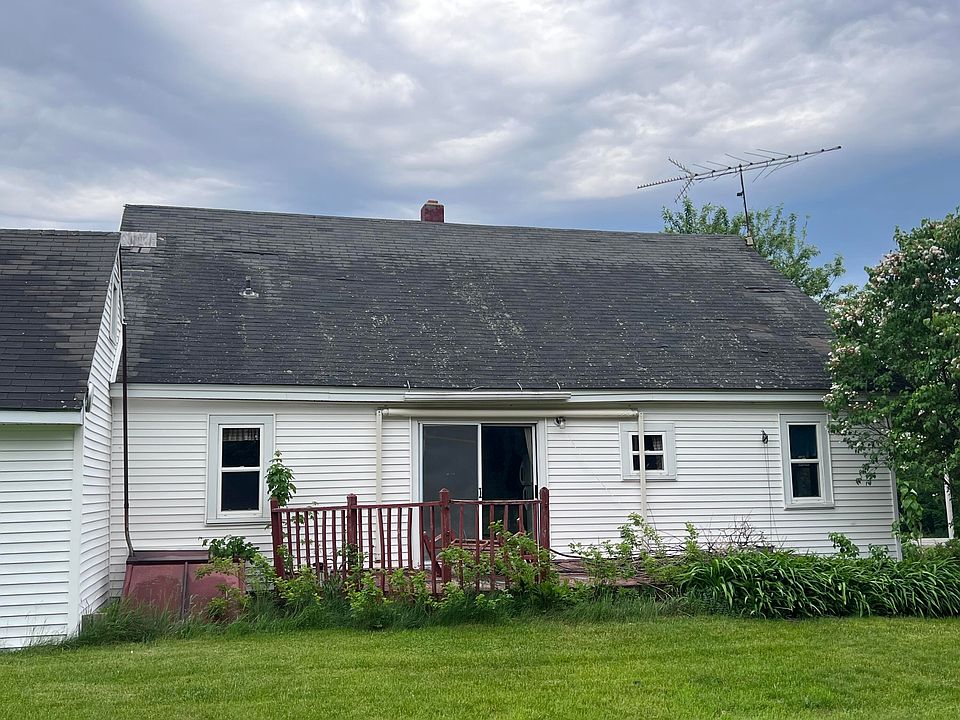 2nd image of 3876 Middle Road