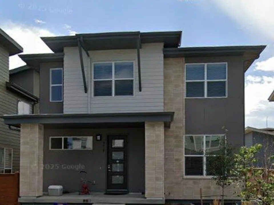 9418 E 59th Ave
