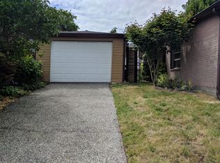 8217 8th Ave NW, Seattle, WA 98117