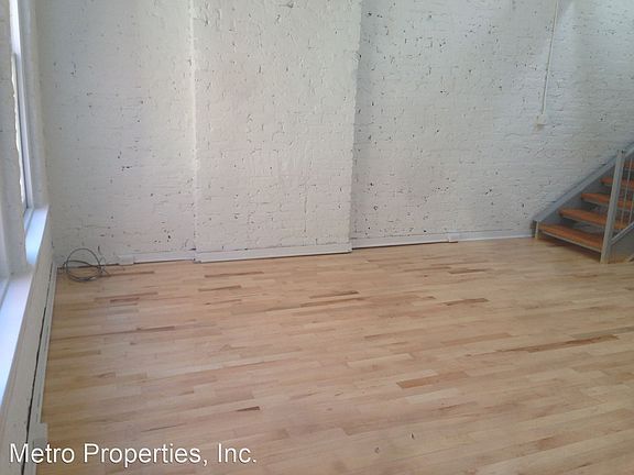2nd image of 308 W Broad St APT G