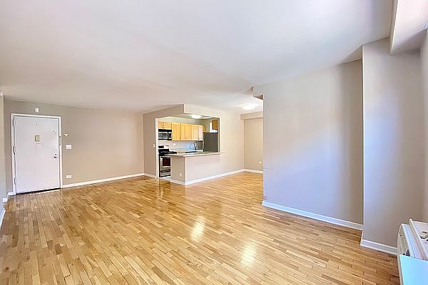 1st image of 310 Greenwich St #3104J
