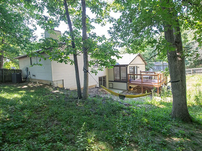 3104 Oak Lawn Dr — Photo 42