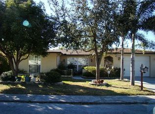 7302 Heath Dr, Port Richey, FL 34668