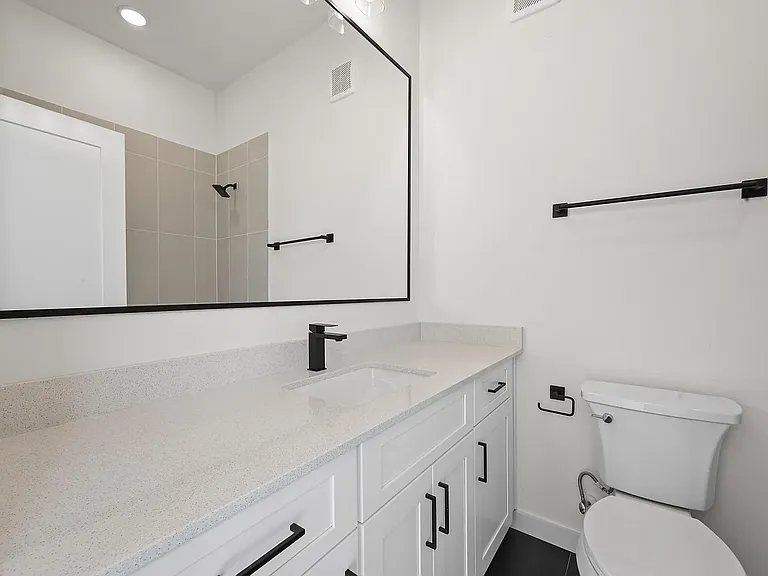 2000 Riverside Farms Rd #18101 — Photo 14