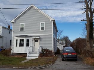 10 Lowndes St, Newport, RI 02840