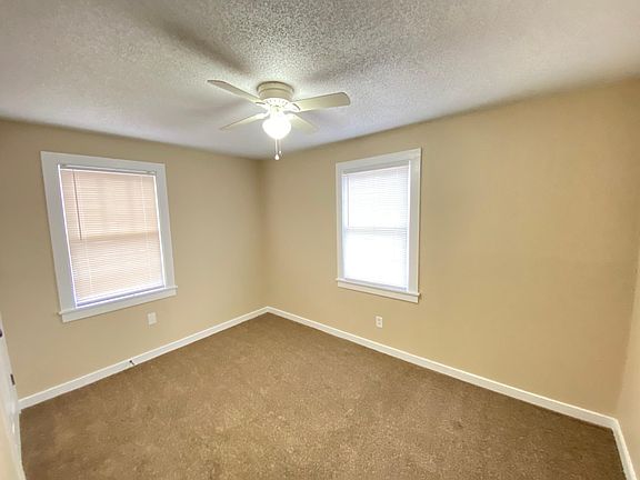 5th image of 2189 Hillside Ave