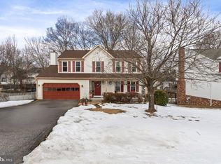 7211 Lord Barton Dr, Fredericksburg, VA 22407