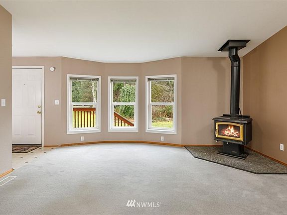 3rd image of 41930 SE 103rd Pl