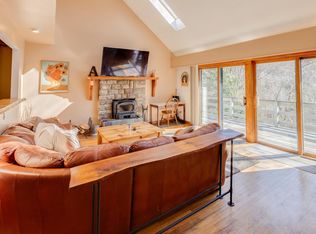 176 Reservoir Rd, Campton, NH 03223