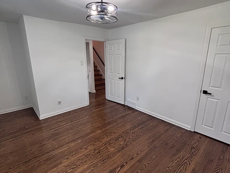 740 Winchester Rd — Photo 21