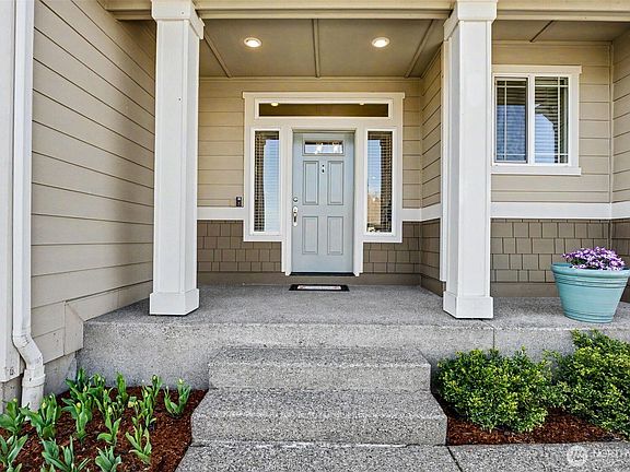 3rd image of 14900 Spartan Lane E