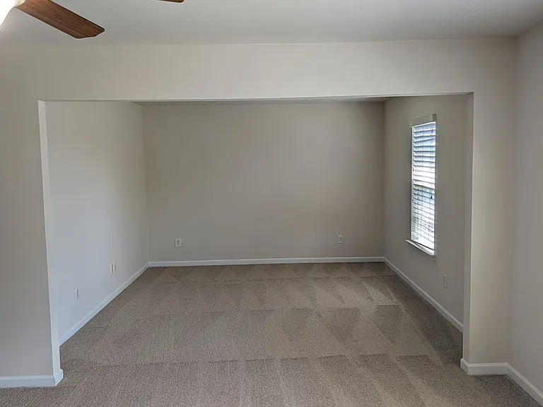 2428 Averon Dr — Photo 26