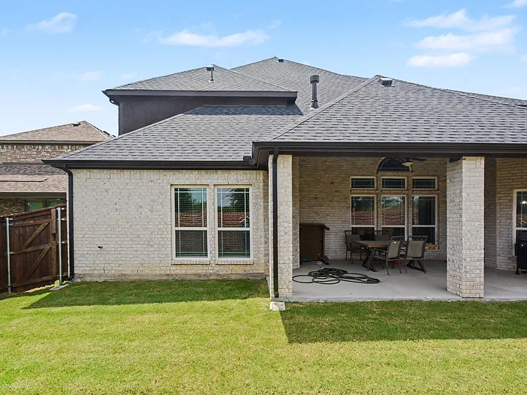 3814 Windmill Ct — Photo 32